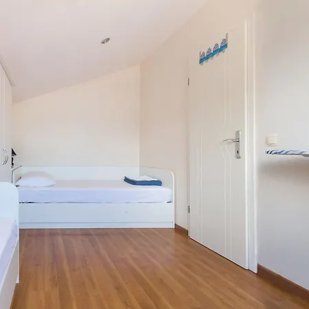 Modernes Mit Panoramablick Zum Und Ortsmitte - B58655 Apartman